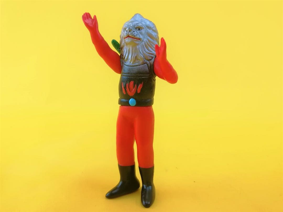 キン肉マン黄金のマスク　ソフビ　体付き　ヘルホークタイガーマスクソフビ