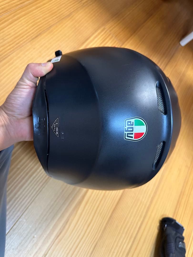 AGV フルフェイスヘルメット Lサイズマットブラックとコミネグローブセット