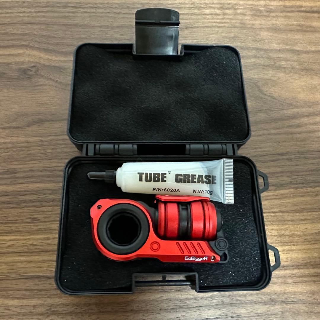 ぽめす GoBiggeR Sinian Aluminum フィジェットトイ