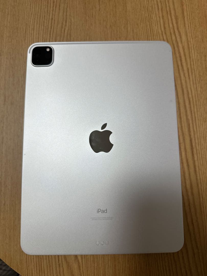 iPad 11インチ128GBWi-Fiモデル第３世代
