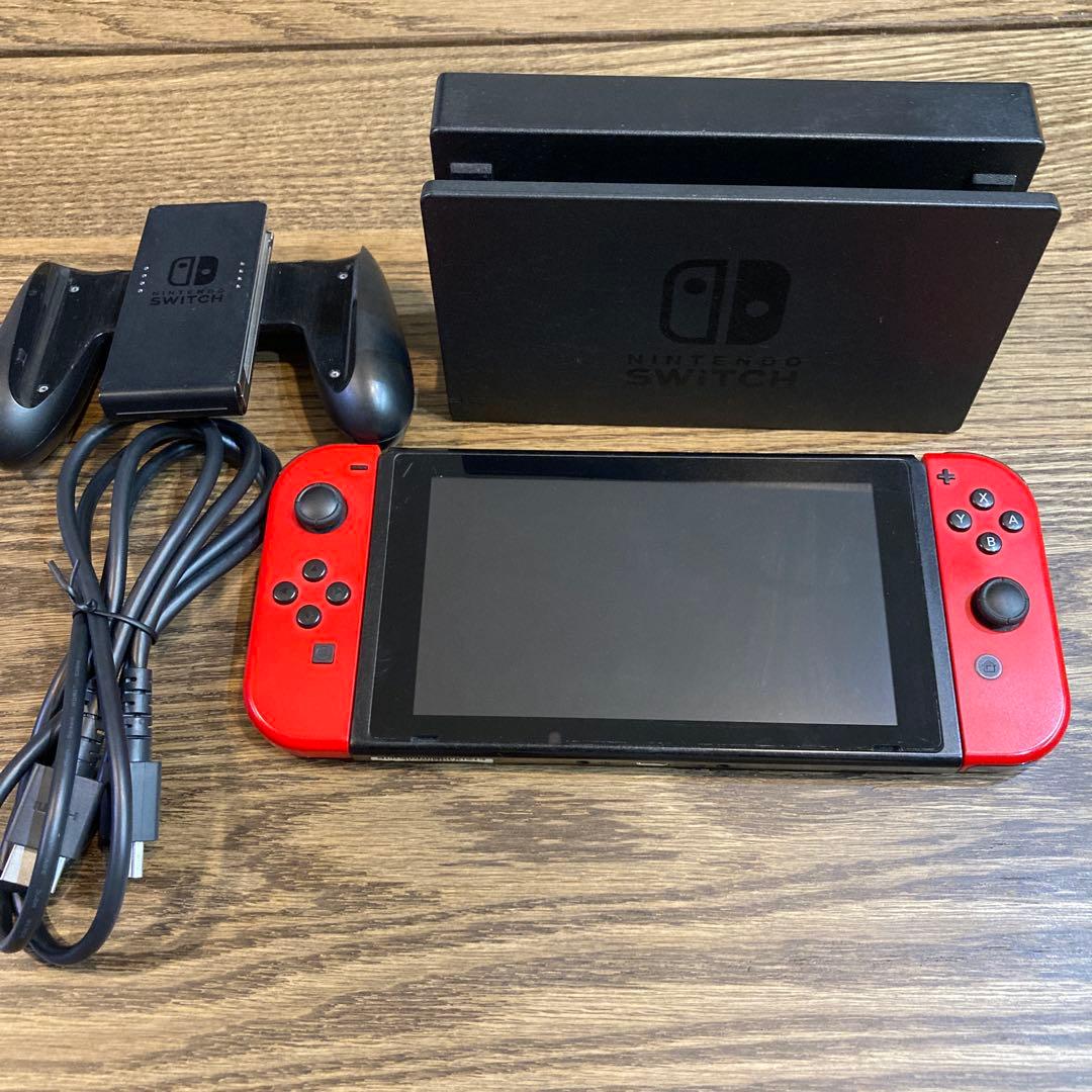 Nintendo switch 本体　マリオオデッセイモデル