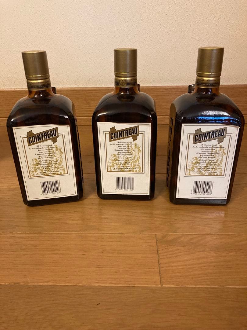 【未開封・箱あり】コアントロー 700ml 3本セット バラ売り可