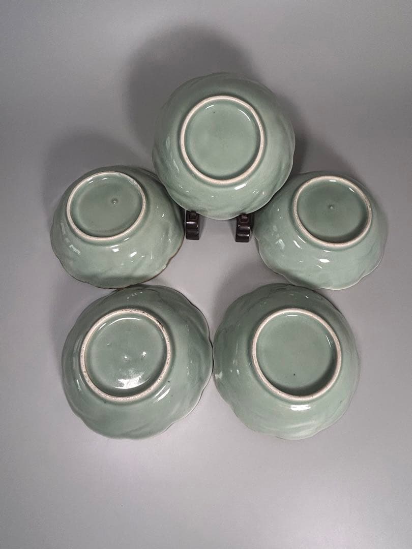 古伊万里　江戸青磁　柿右衛門手　青磁五弁花梅文様膾皿　五点　なます皿　菊　岩赤絵