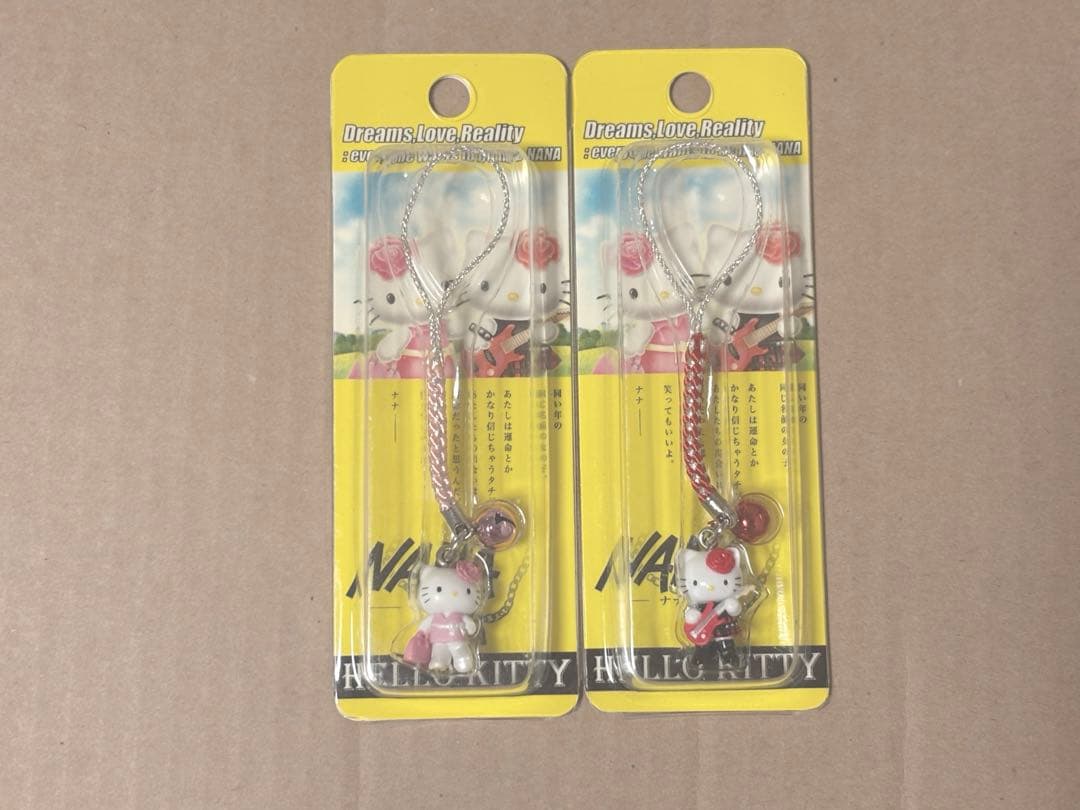 ハローキティ NANA ストラップ 2個セット