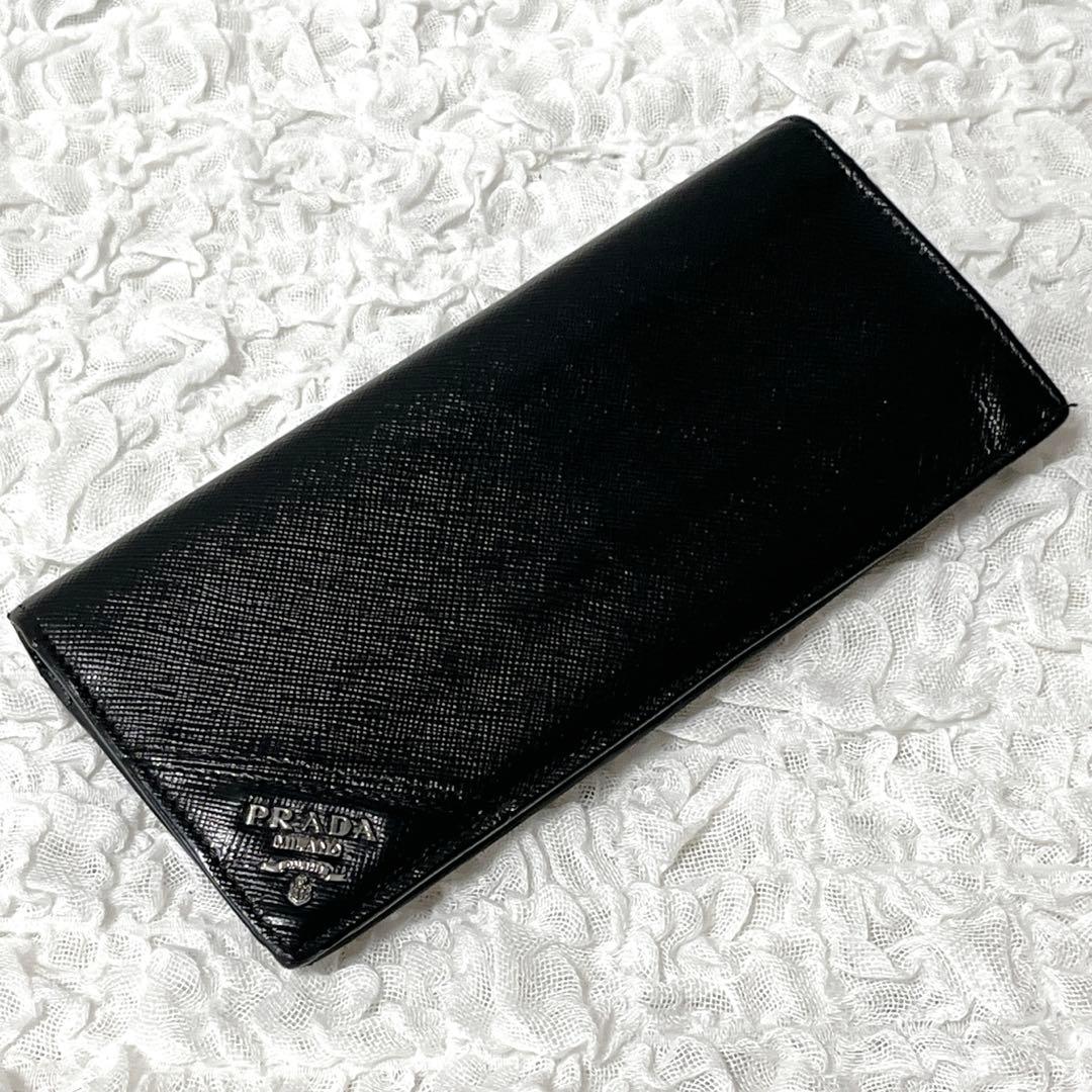 美品✨近年 PRADA 長財布　二つ折り　サフィアーノレザー　ウォレット　黒