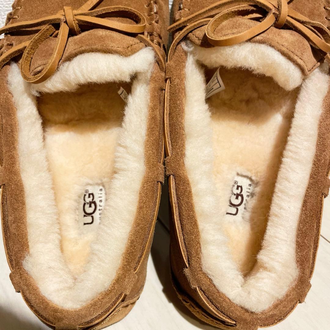 【新品 試着のみ】UGG アグ モカシン スリッポン27.0