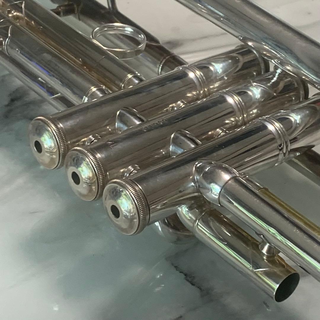 ■ Bach Stradivarius model 37　ML　 トランペット■