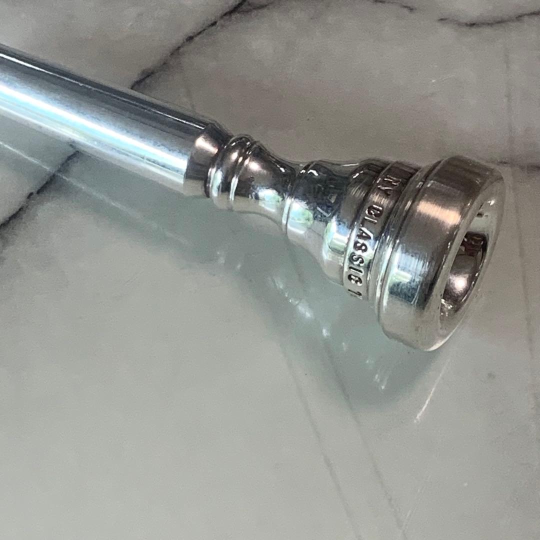 ■ Bach Stradivarius model 37　ML　 トランペット■