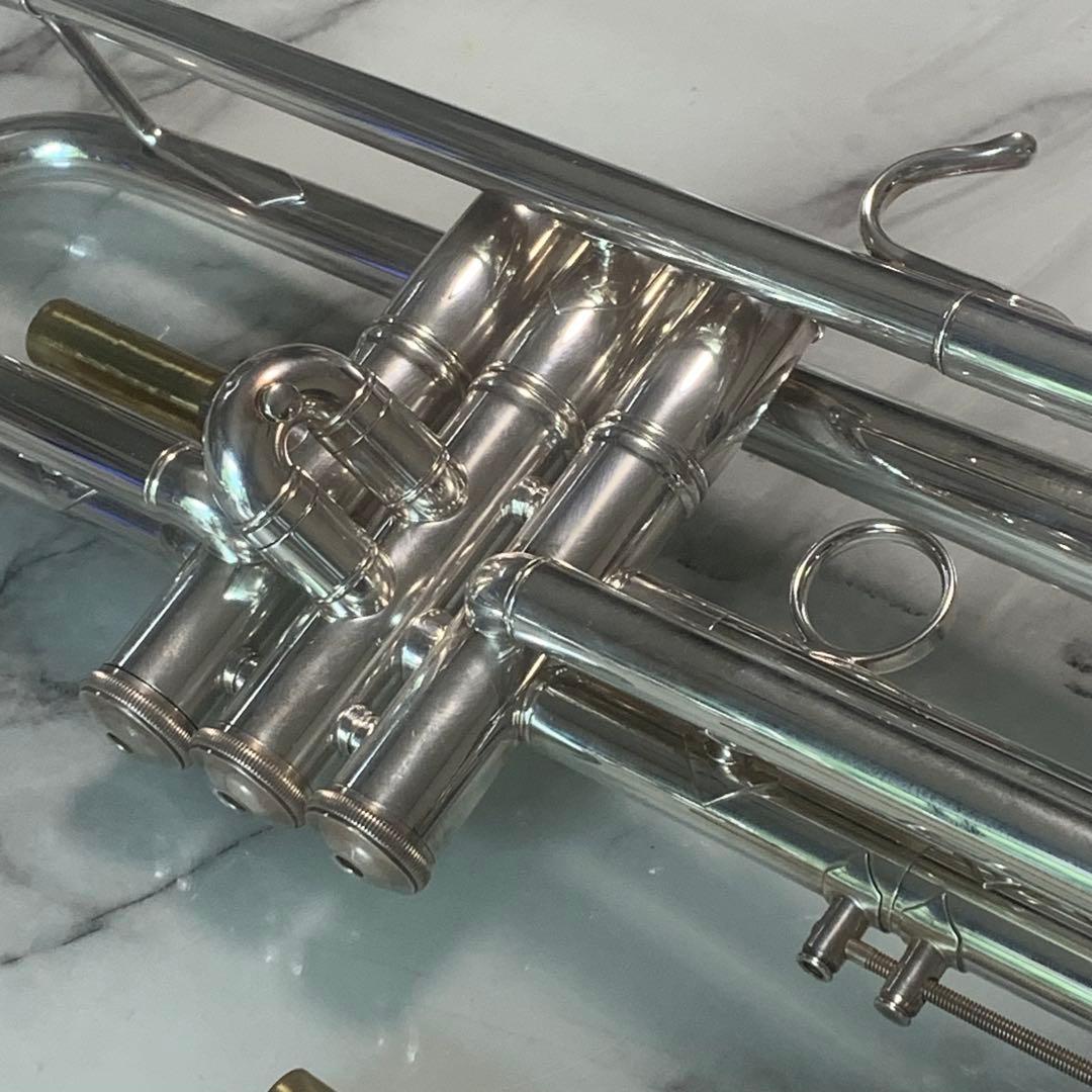 ■ Bach Stradivarius model 37　ML　 トランペット■