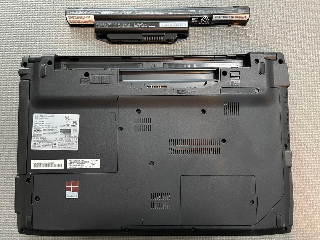 富士通　ノートパソコン