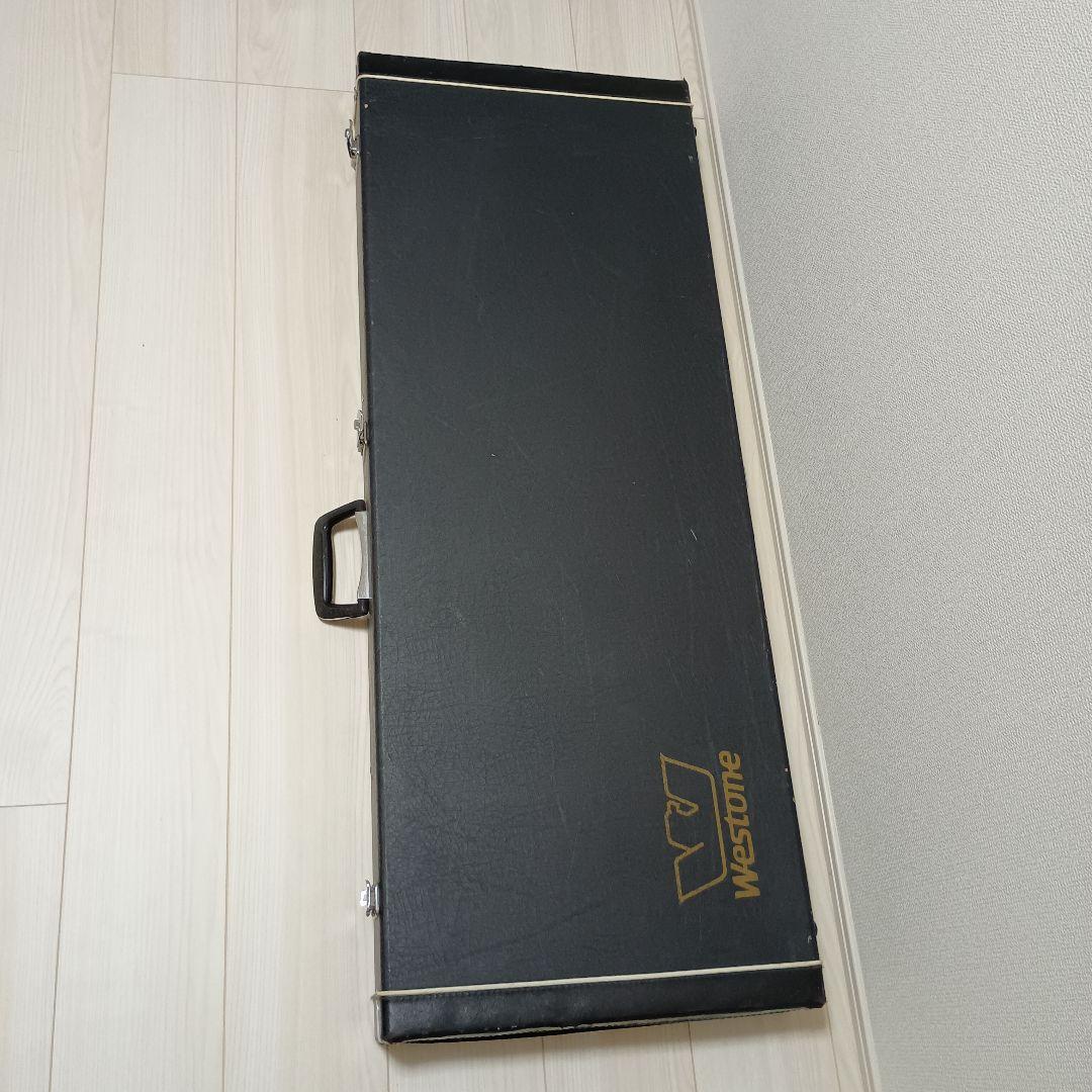 ストラトキャスタータイプ エレキギター 紫色ピックガード