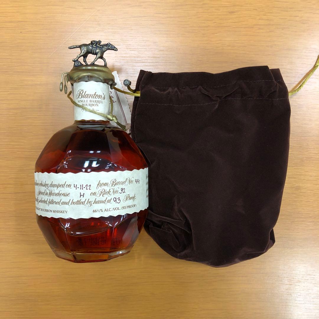 ブラントン　シングルバレル　バーボン