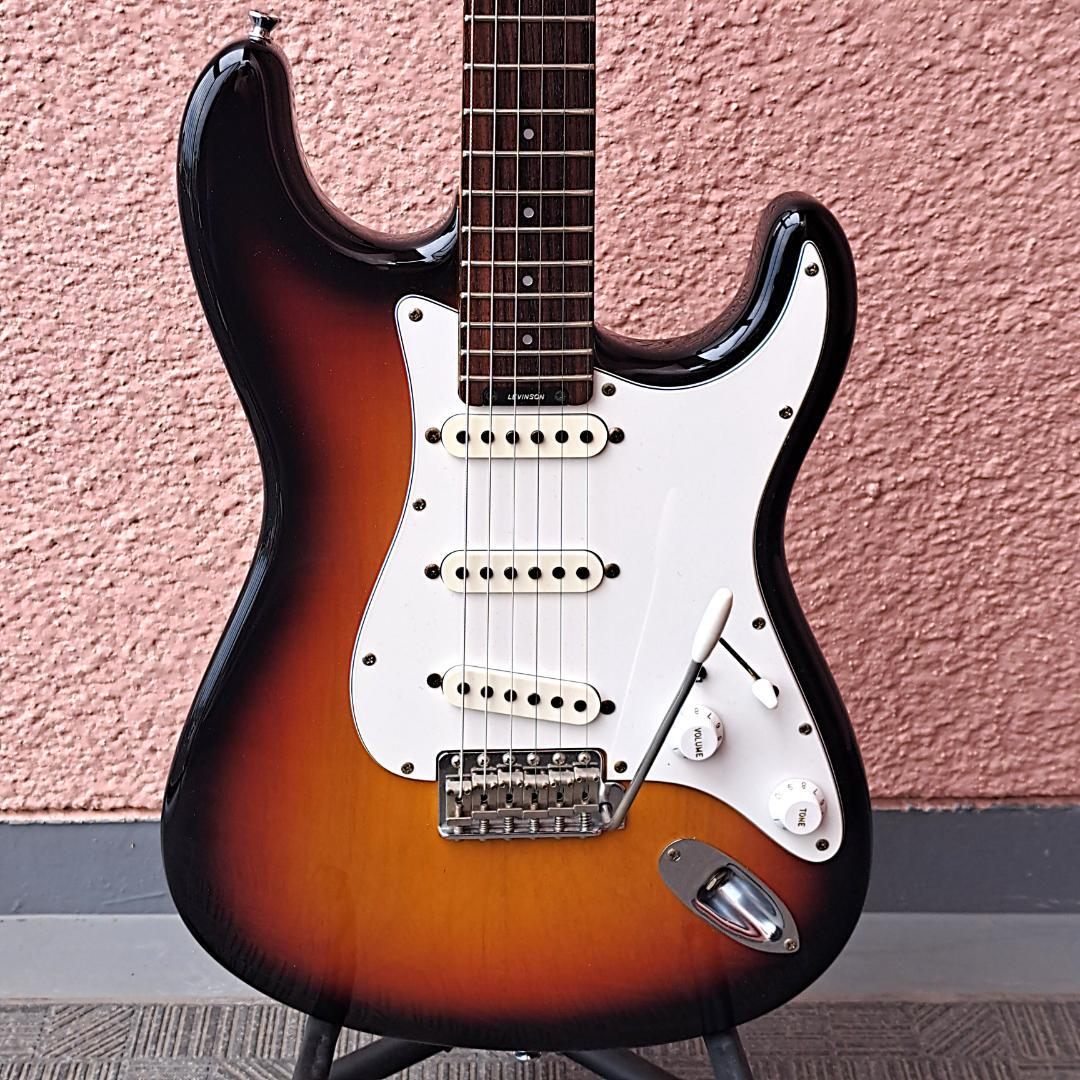 ■Blade Levinson Limited Stratocaster ST