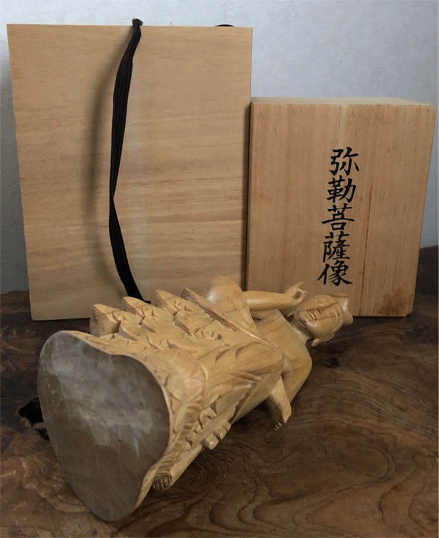仏教美術 木製 弥勒菩薩 桐共箱