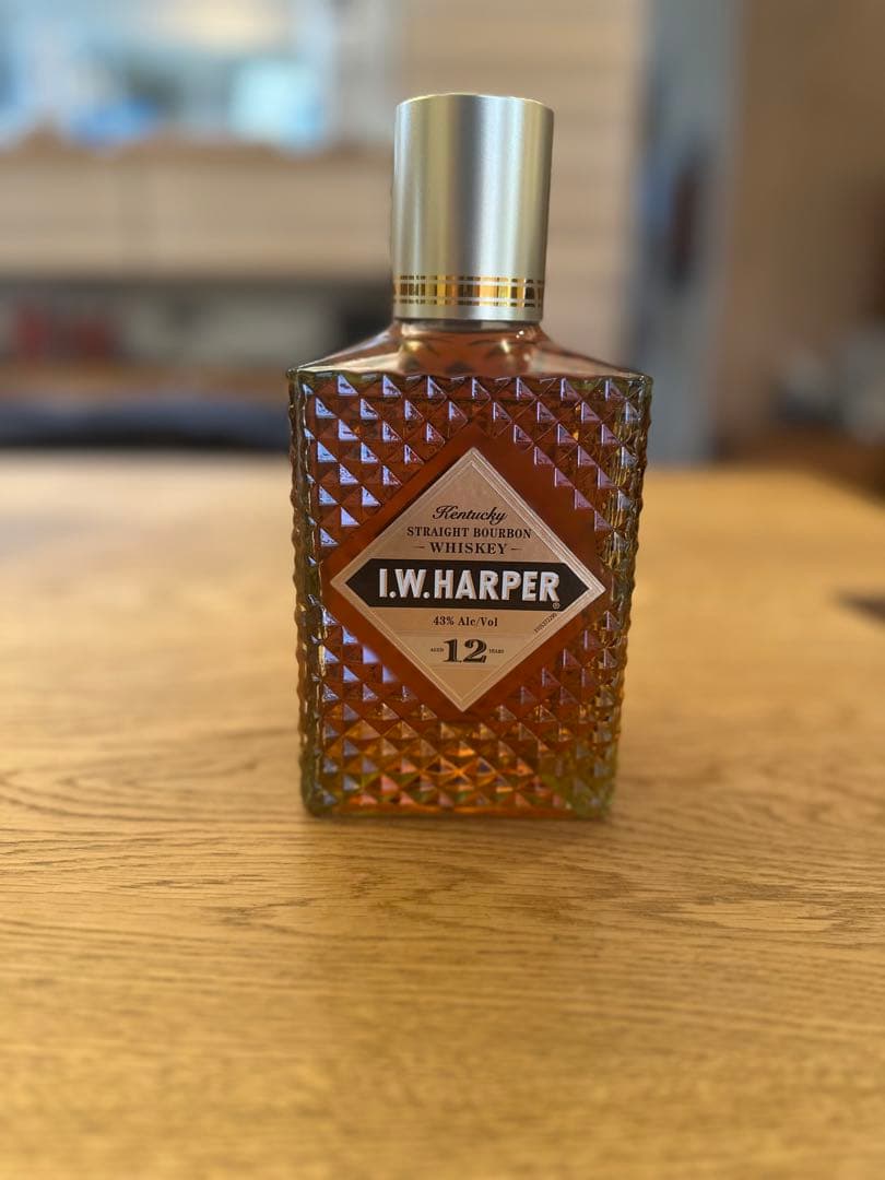 IWハーパー12年　木箱グラス付
