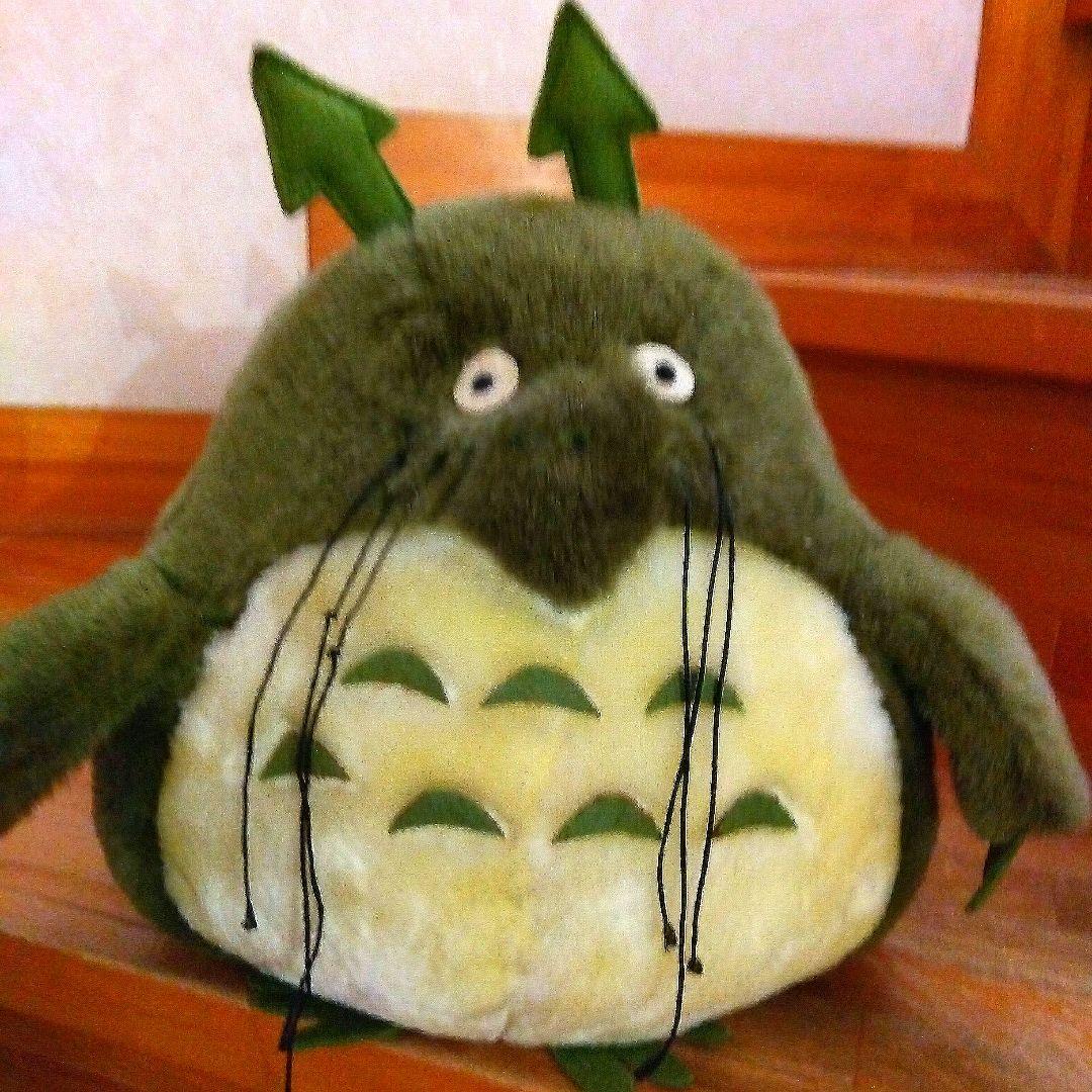 昭和レトロ　博物館に展示も。35年前のジブリビンテージトトロぬいぐるみ 大小ペア