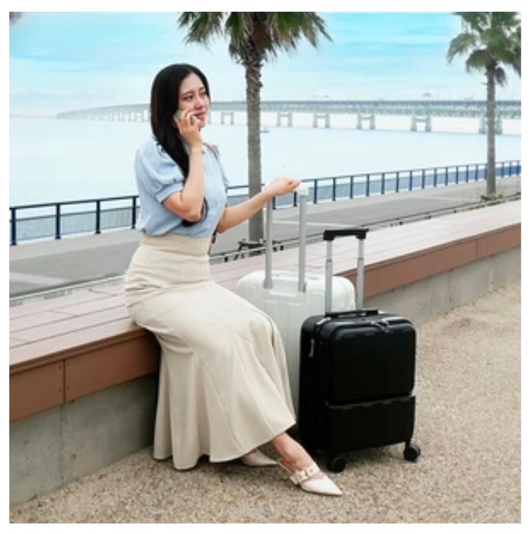 【新品・未使用品】スーツケース 　キャリーケース Mサイズ　ブラック　★★大人気