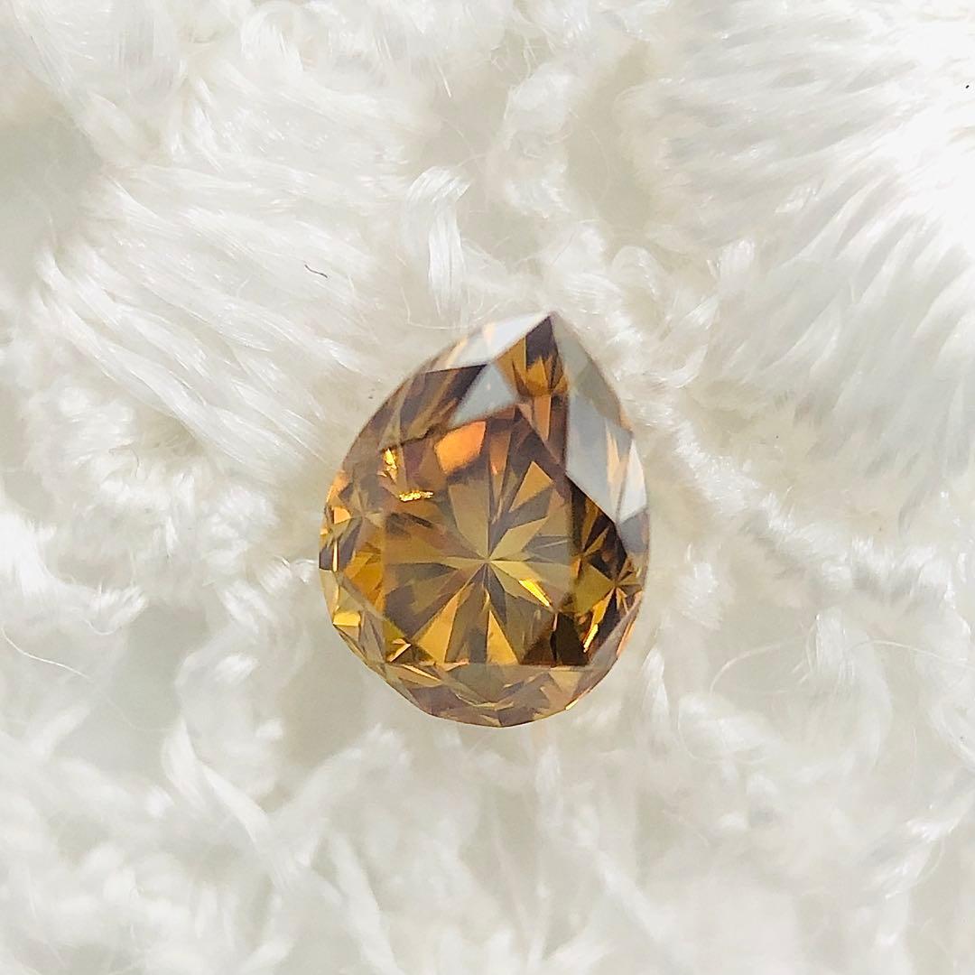 アクセサリー 0.259ct F.D.Brownish Yellow Orange SI-2