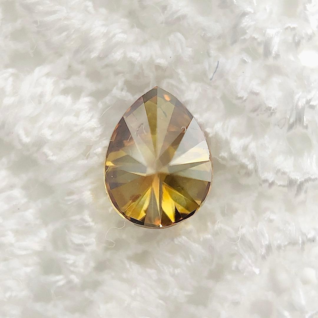 アクセサリー 0.259ct F.D.Brownish Yellow Orange SI-2