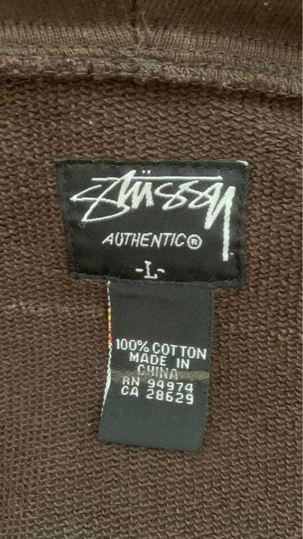 Stussy ジップパーカー