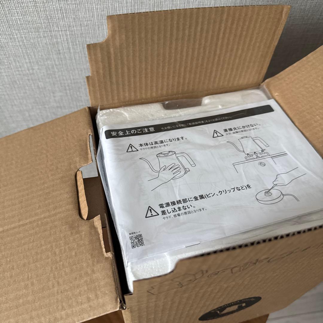 【未使用】BALMUDA The Pot 電気ケトル(ブラック)