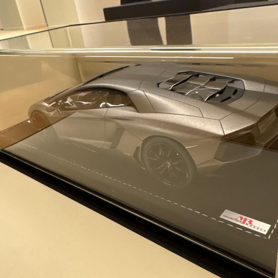 ランボルギーニ　アヴェンタドール 1/18 シルバー　非売品
