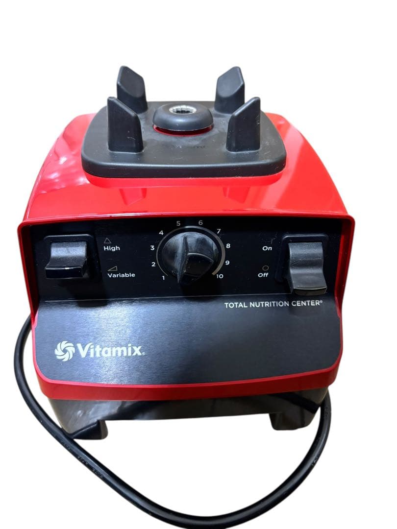 【数回使用の超美品】VITAMIX バイタミックス VM0111 レッド