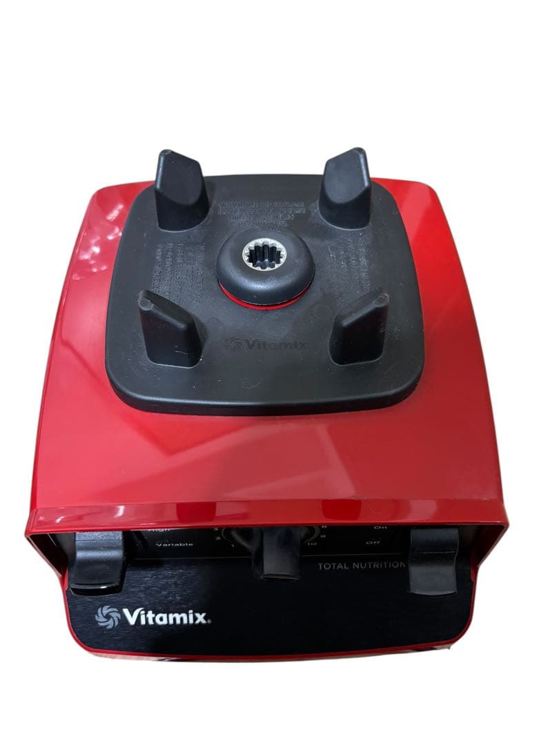 【数回使用の超美品】VITAMIX バイタミックス VM0111 レッド