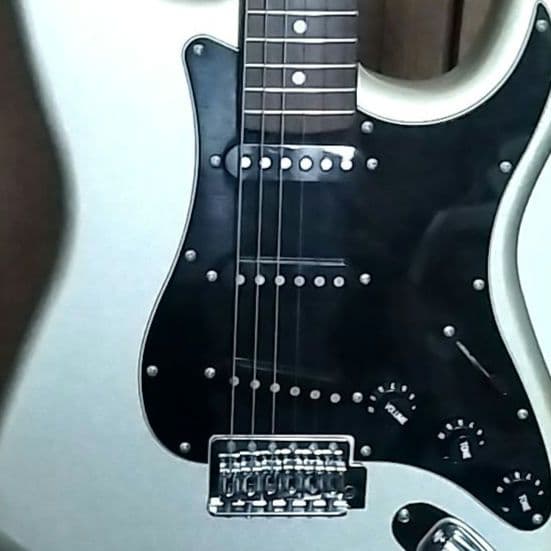 MAVIS　メイビス　イシバシ楽器　エレキギター 　シルバー