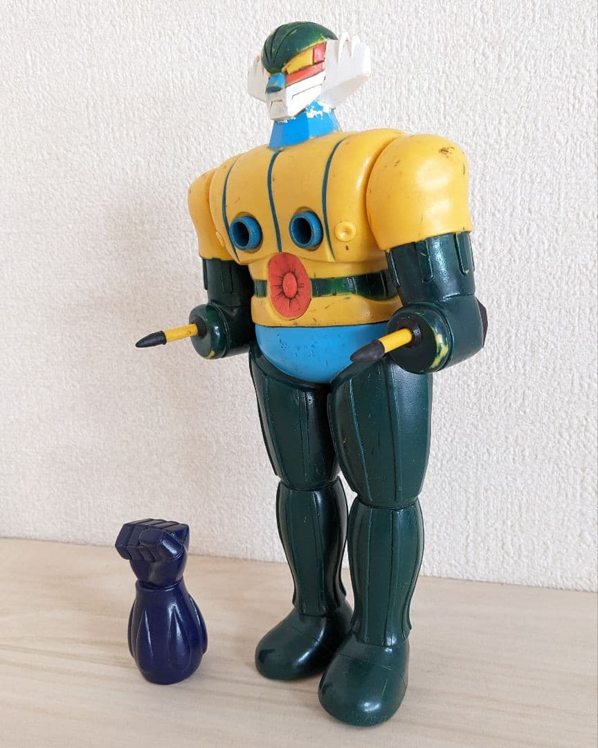 ゅ*ず様 【ジャンク】旧タカラ 鋼鉄ジーグ ひみつ武器付 当時物 ソフビ ダイナ
