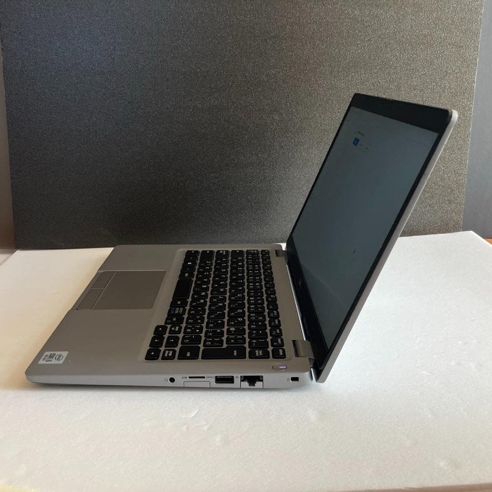 メモリ16GB 第8世代 i5⭐️Panasonc CF-SV7