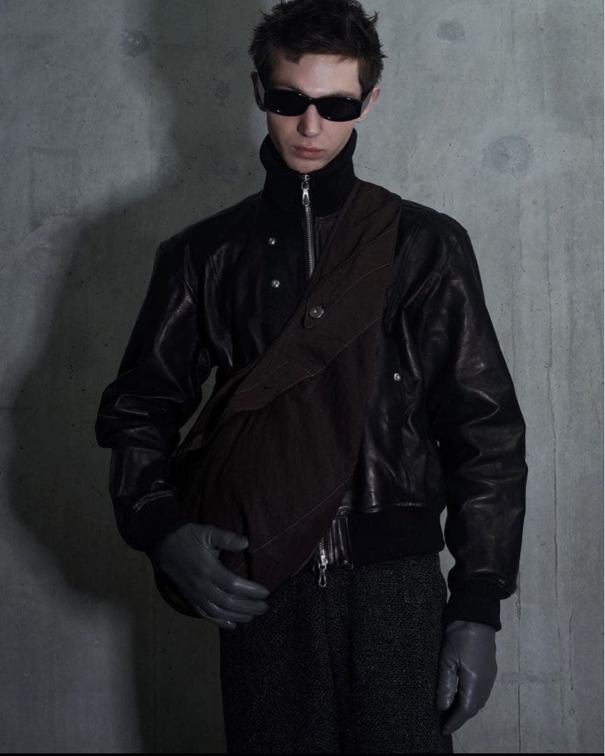 小物 OmarAfridiCURVEDGLOVES \"STEEL\"