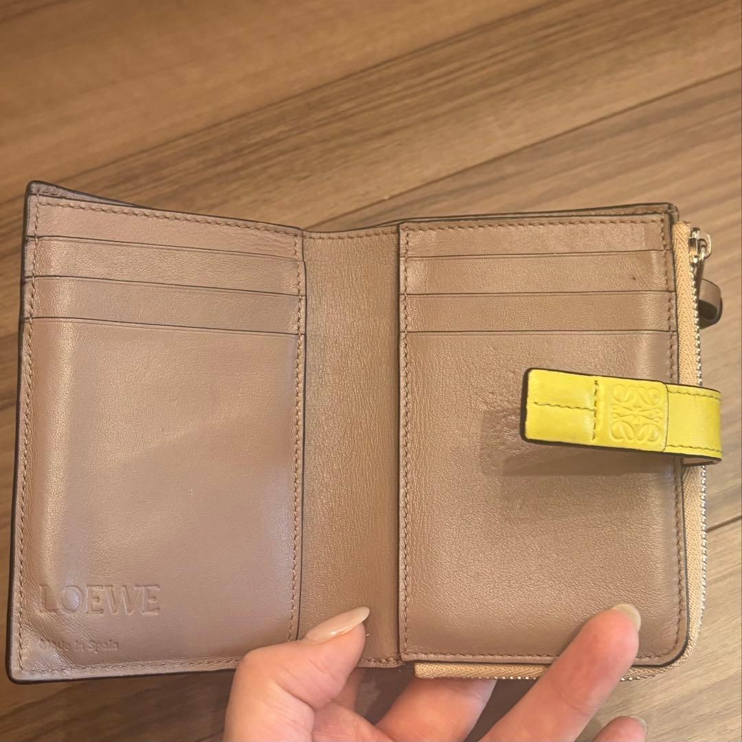 LOEWE ロエベ　二つ折り財布 ベージュ×イエロー