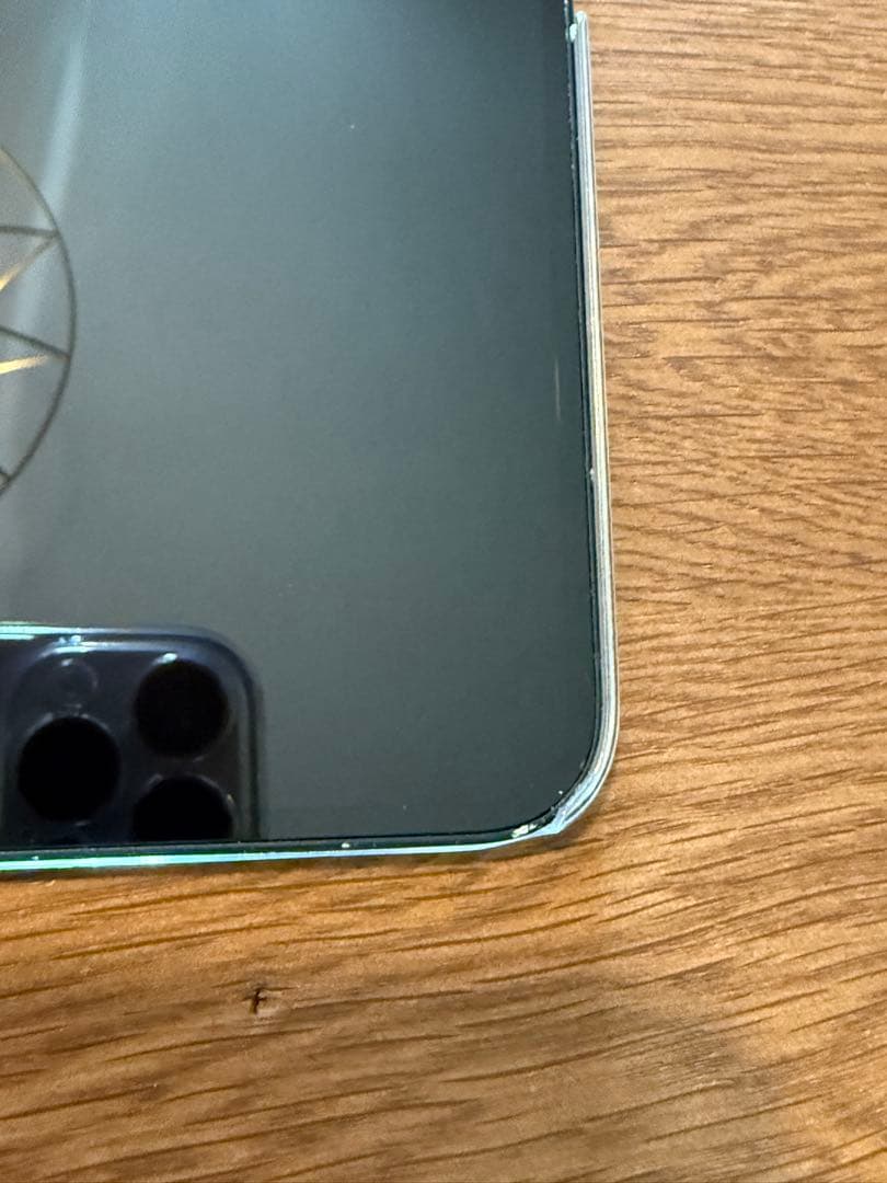 ②Apple iPhone 13 ブラック 本体