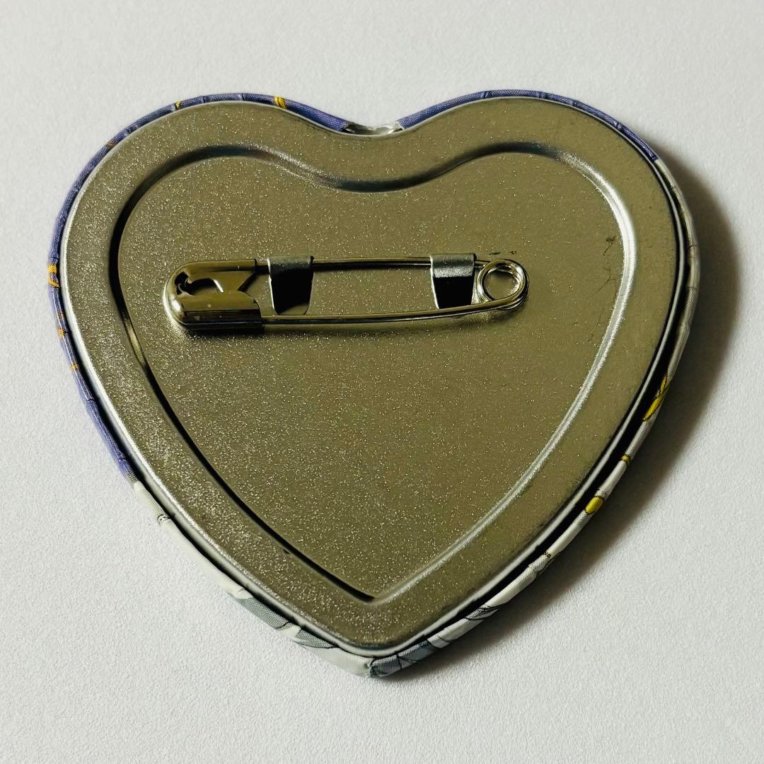 コードギアス 反逆のルルーシュ 一番カフェ ハート型缶バッジ ルルーシュ スーツ