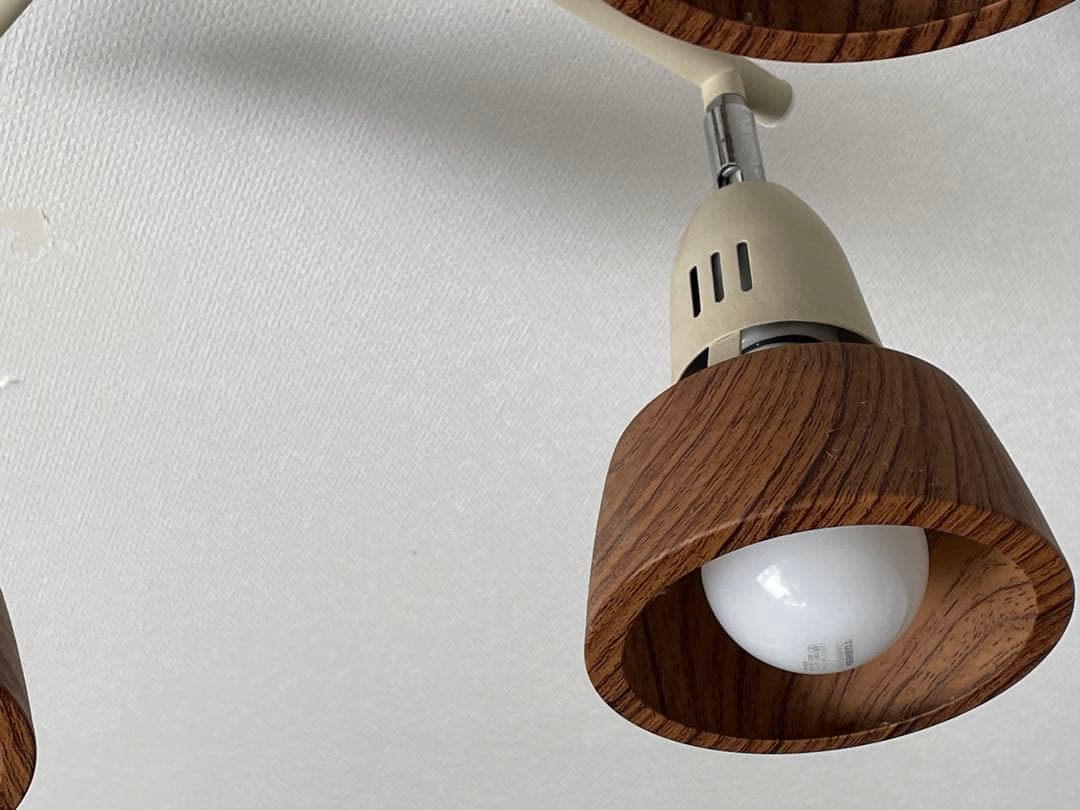 美品　アートワークスタジオ　スポットライト　4灯　電球付き