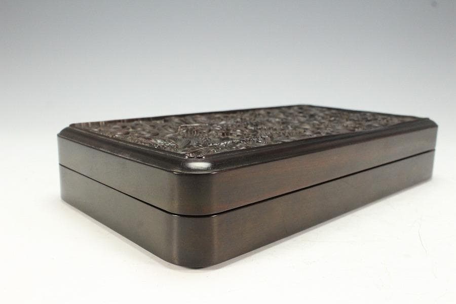 中国美術 紫檀 刻龍紋 四方蓋物(K-A834)