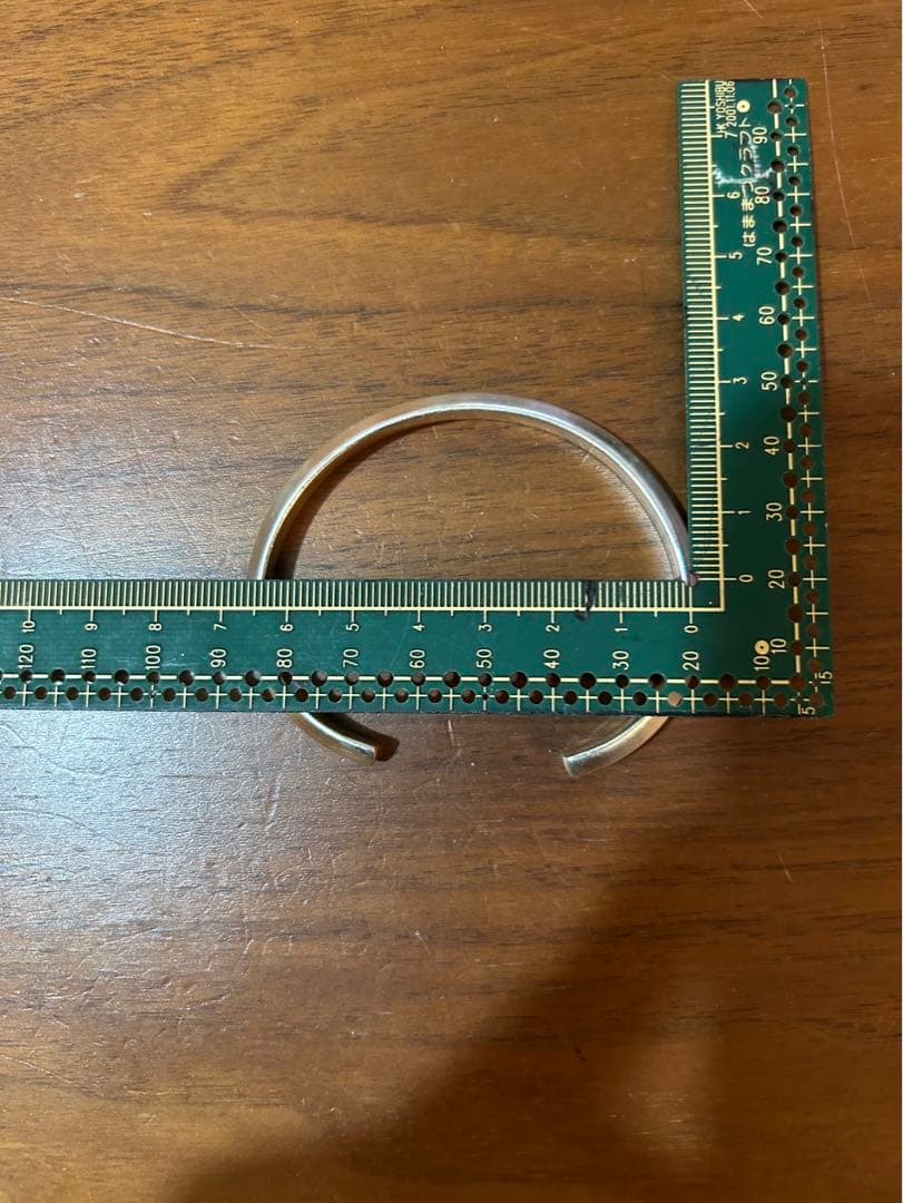 カレンシルバーバングル 角 Karen Silver Bangle