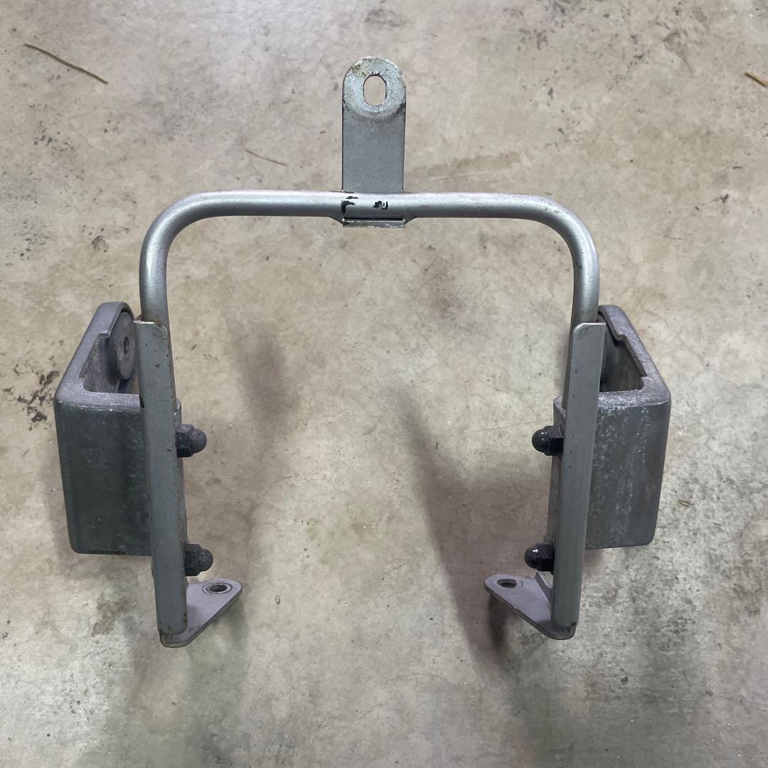 カワサキ ゼファー400 ライトステー