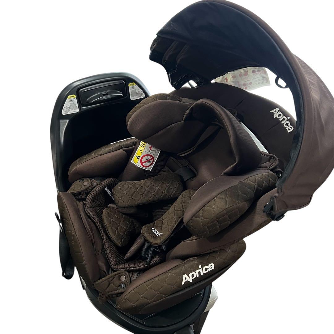 美品☆アップリカチャイルドシート フラディアグロウisofix DX