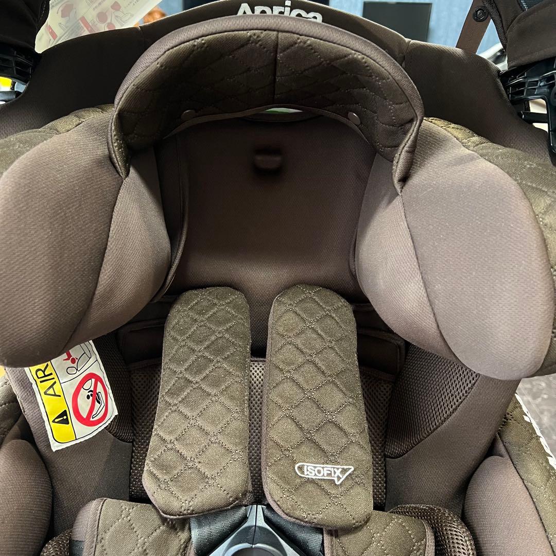 美品☆アップリカチャイルドシート フラディアグロウisofix DX