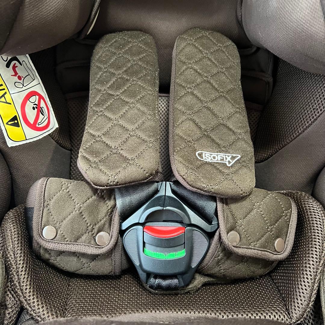 美品☆アップリカチャイルドシート フラディアグロウisofix DX