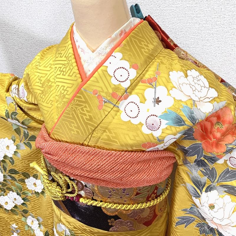 411z3〇高身長な方にも 振袖 地紋 金彩 刺繍 黄色〇美品 成人式 結婚式