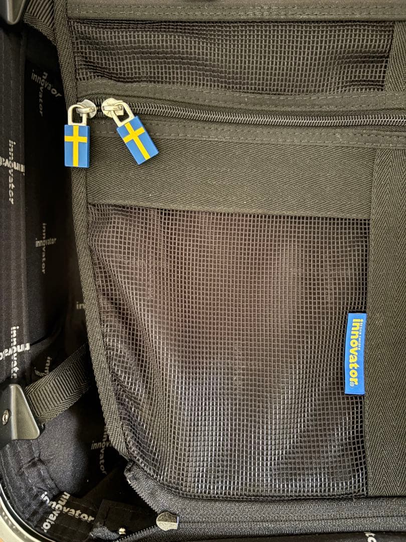 innovatorスーツケースINV22E ポーチ ステッカー収納袋タグ有54L