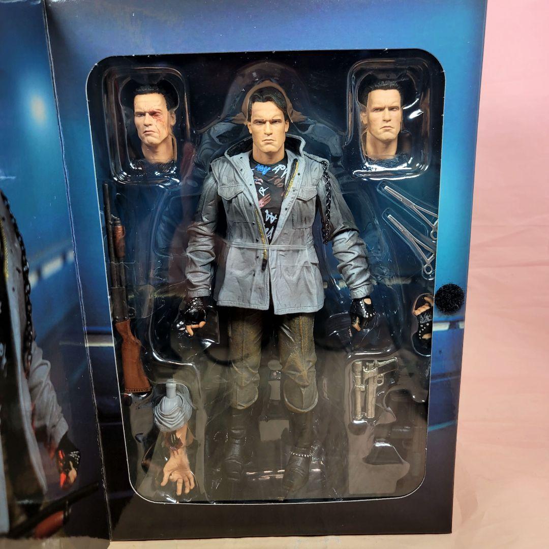 【NECA】新品 正規品 ターミネーター T-800 テックノワールver.