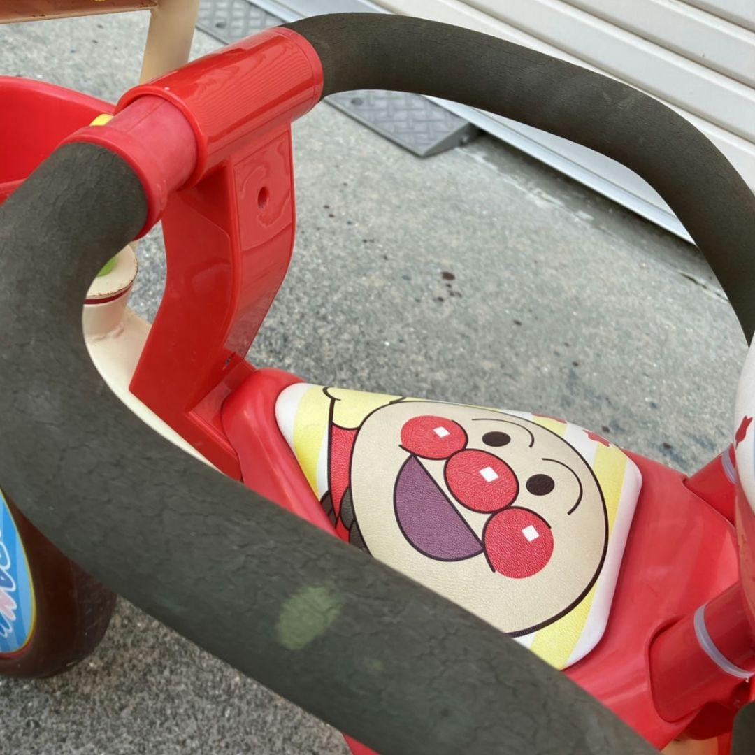 送料込み　アンパンマン三輪車　デラックスⅡ　DX2 レッド