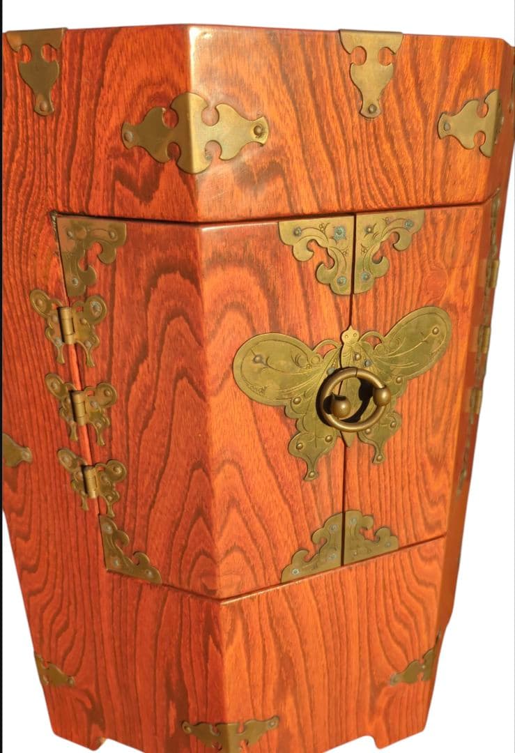 李朝 李朝家具 八角箱 時代物 金具 収納箱 韓国美術 木 木工 木製 帽子入