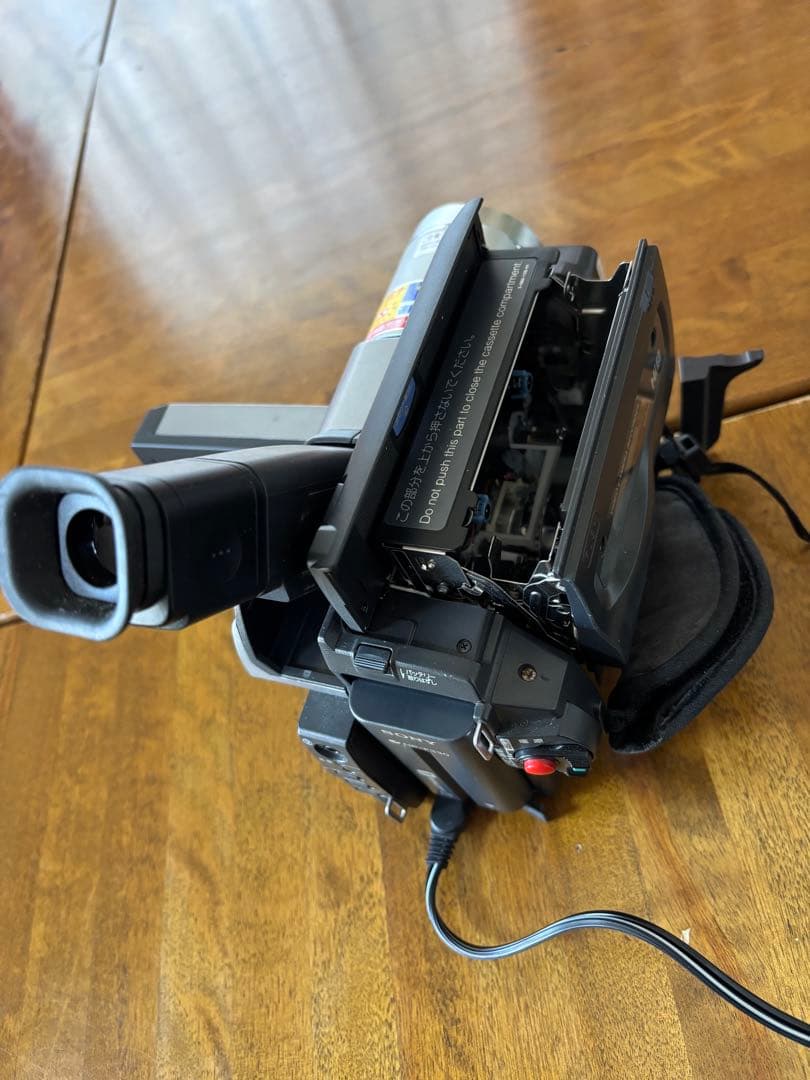 SONY ビデオカメラレコーダー CCD-TRV86PK ハンディカム Hi8