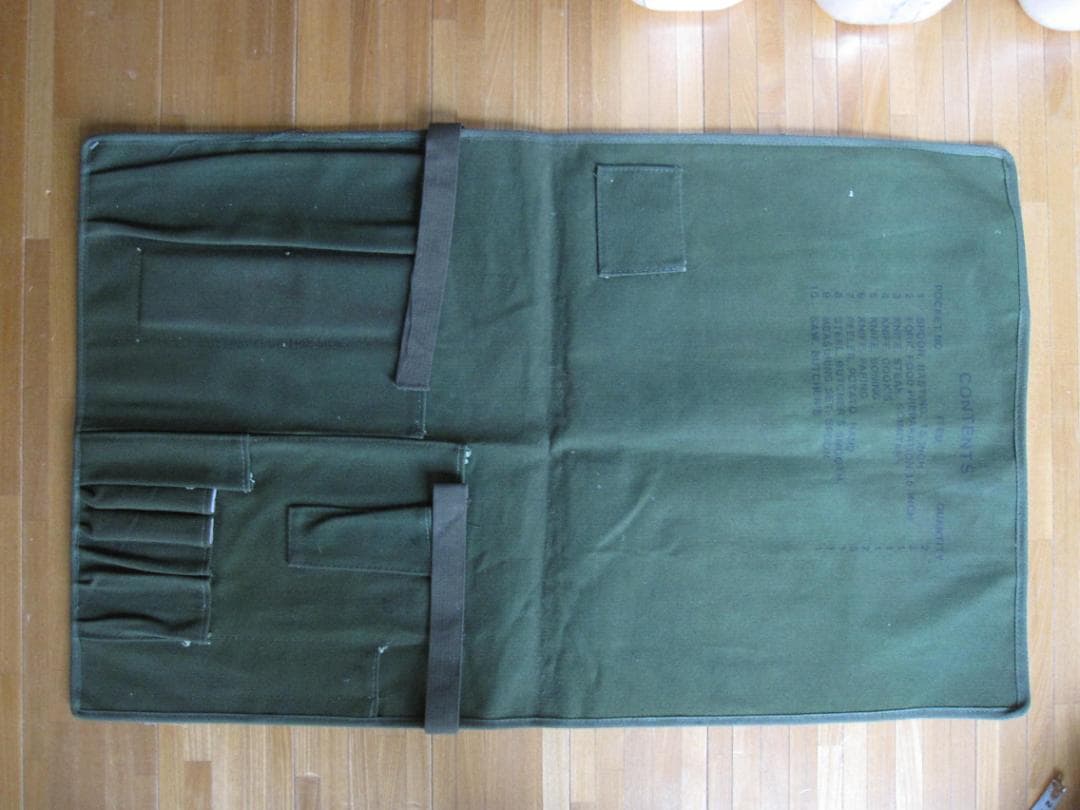 米軍放出 フードコンテナ 、カトラリー、ケース　中古品