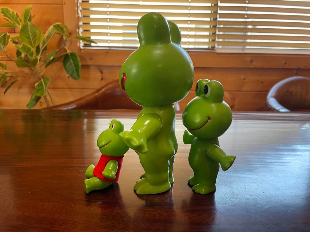 ケロちゃん　コルゲンコーワ